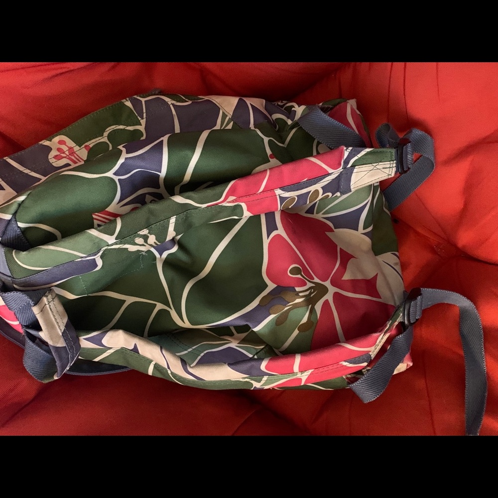 Backpack - Picture 2 of 2